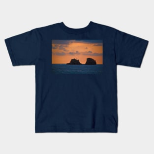 Costa Rica. Manuel Antonio NP. Two Rocks at the Sunset. Kids T-Shirt